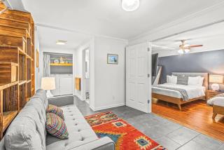 Vibrant Hidden Bookcase Door 4Bd Garage Game Room - 5