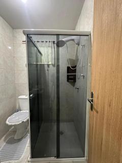 Casa na Praia - Espaçosa com Garagem Ampla e Churrasqueira PRA357 - 8