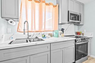 Honolulu Central 1 Bd 1 Ba - 7