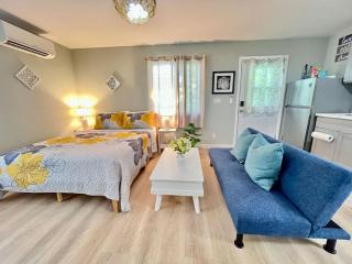 Honolulu Studio City Vibez - 0