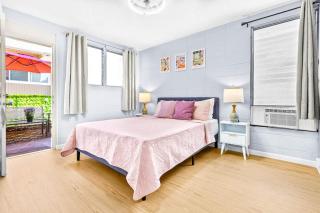 Aloha Comfort Stay one bedroom with private patio - 9