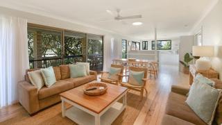 Hear The Waves - Enjoy The Sea Breezes - Avoca Beach - 9