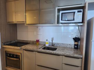 Maravilhoso Quarto e sala com vista total mar piscina academia garagem cozinha completa - 9