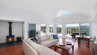 Billie's Beach House - Plus A View! - 6