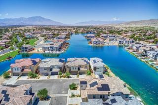 Coachella Valley Lakeside Villa with Unbeatable Views - Indio - 6