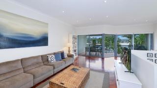 The Point On Cliff - Two Levels and Views - 8