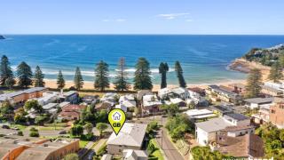 Sand N Sun - Opposite The Beach - 0