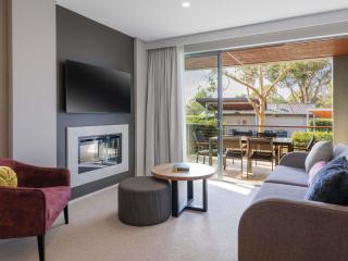 Peppers Hunter Valley AVC Apartment - 1