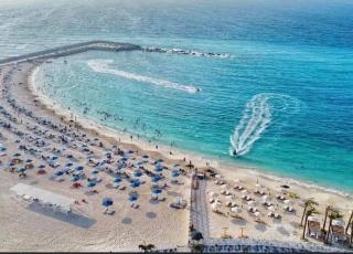 Marseille Beach 4 family only - 4