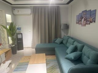 Marseille Beach 4 family only - 3