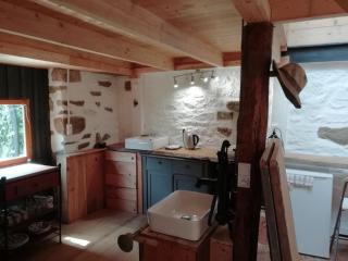 Stay near Pointe du Raz & Beach - 2