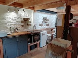 Stay near Pointe du Raz & Beach - 9