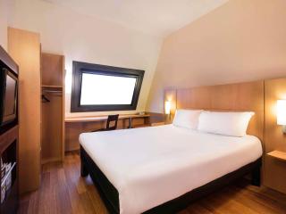 Ibis Bilbao Centro - 1