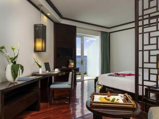 Novotel Ha Long Bay Hotel - 3