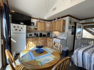 39 ALMOST HEAVEN condo - 3