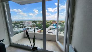 Espectacular departamento 2D2B, súper ubicación, con estacionamiento - 6