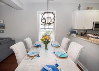 World Tour 104-306A - 2