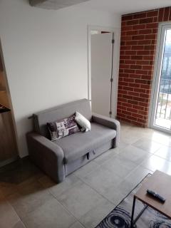 Vista 18 zona 10 parqueo y lavandería 4 personas - 5