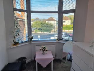 Single room in Bournemouth for female Charminster - 7