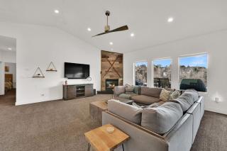 The Preserve Home in Eden at base of Powder Mtn - 6