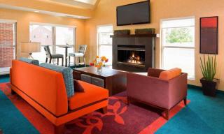 MainStay Suites Appleton Airport - Fox River Mall Area - Appleton - 9