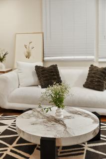 Stylish LAX Area 2BR 1BA by LMU, SoFi Stadium & Coastal Beaches - 0