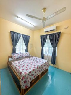 D'Walid Homestay, Muar Johor - 9