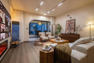 Michen Designer B&B Hongyadong Branch - Vintage Terrace Room - 8