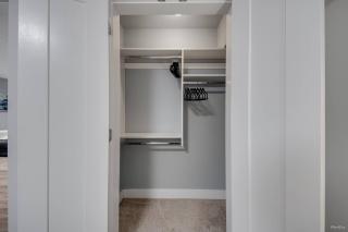 Spacious 1BR Suite Near Capilano Bridge & Trails - 5