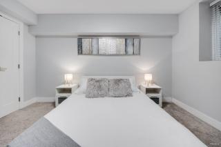 Spacious 1BR Suite Near Capilano Bridge & Trails - 5