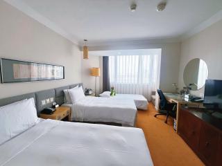 Holiday Inn Temple Of Heaven Beijing by IHG - 9