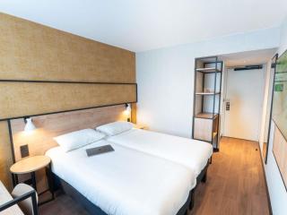 Ibis Orleans La Chapelle Saint Mesmin - La Chapelle-Saint-Mesmin - 1