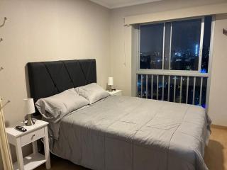 Spacious downtown apartment overlooking Parque de las Aguas - 8