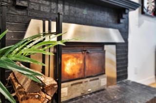 Cozy 2BR Winter Suite with Fire Pit Near DC - 8