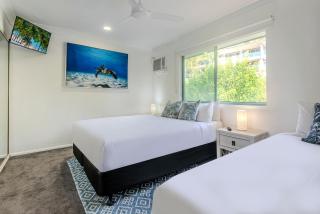 Sunset Waters 12 on Hamilton Island by HamoRent - 2