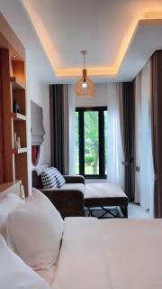 The Cushty Days Lanta - 6