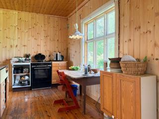 1770S Farm With Floating Sauna By Lake - 2