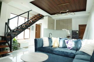 Isabelle's Little House - 6