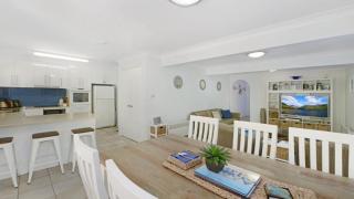 Bellbird 1 - Close To The Beach - 8