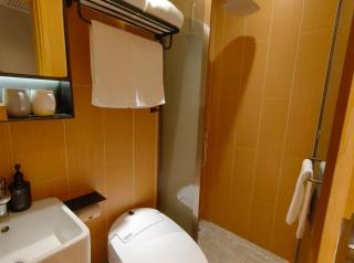 JI Hotel Shanghai Zhongshan Park Jiangsu Road (formerly Jiangsu Road Subway Station Branch) - 1