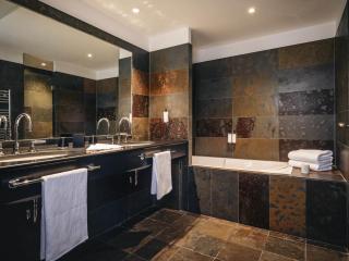 Cour du Corbeau Hotel Strasbourg - MGallery Collection - 1