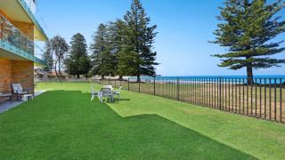 Marese 2 - Beachfront Unit - 3