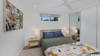 Lakeside Living - Walk To Cafes, Shops, and Sand! - 8