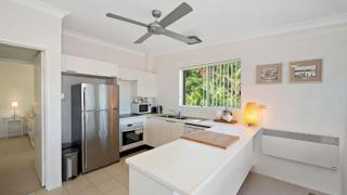 M & M's Hideaway - 100m To Avoca Beach - 7