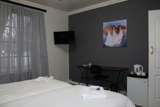 3 Liebeloft Guest House - Edenvale - 2