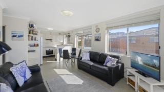 South Strand 6 - Prime Spot - Avoca Beach - 8
