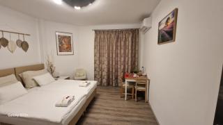 Fully renovated apartment by Anděl metro - 9