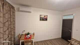 Fully renovated apartment by Anděl metro - 7