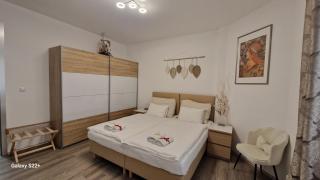 Fully renovated apartment by Anděl metro - 8