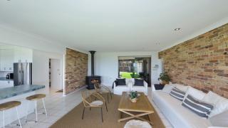 Bareena Cottage - Absolute Beachfront - North Avoca - 7